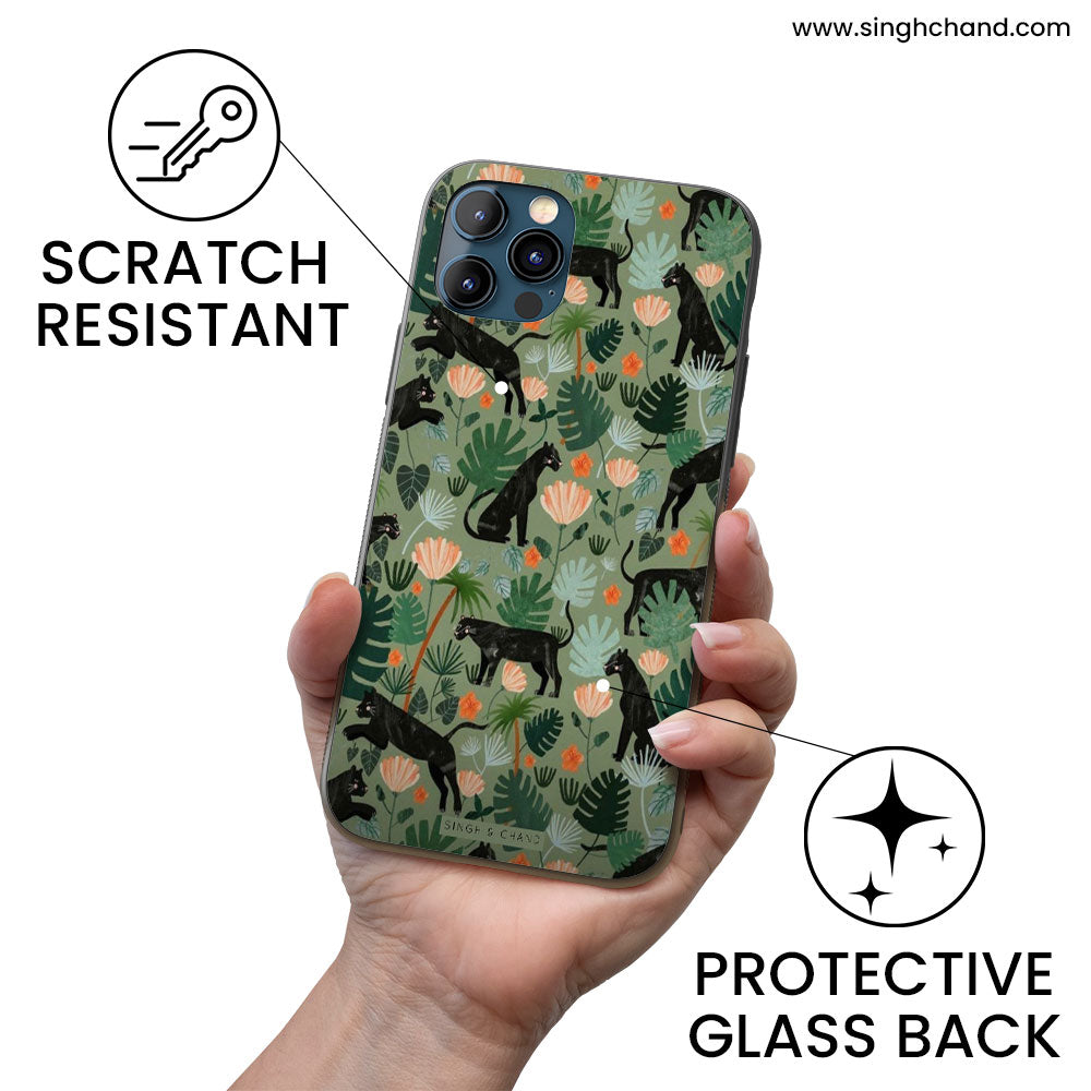BLACK PANTHER IN THE JUNGLE iPhone XS Max Phone Case